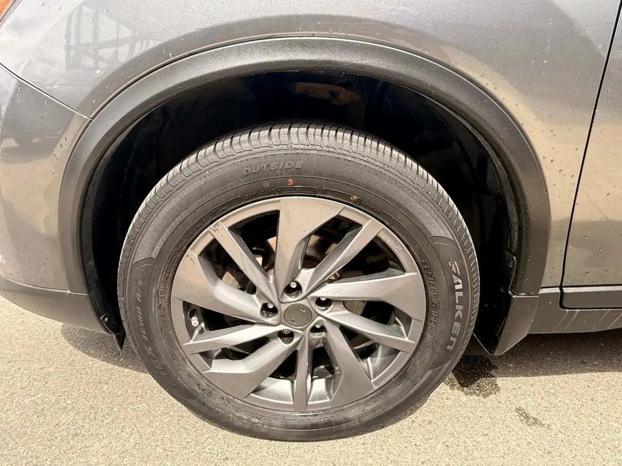 Nissan Rogue снимка Nissan Rogue