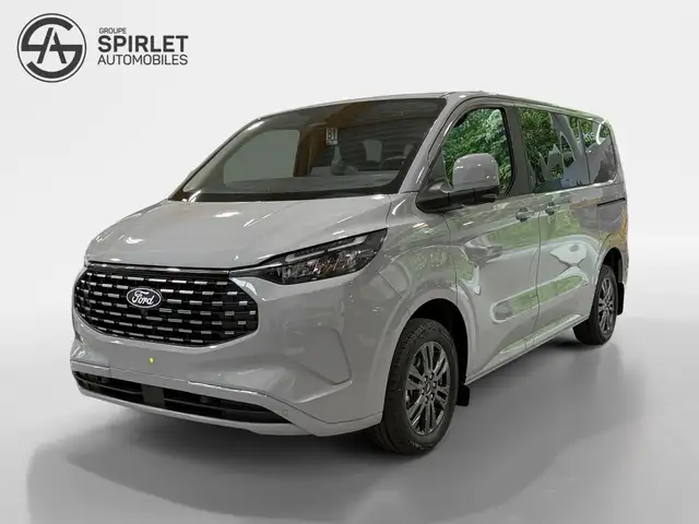 Ford Tourneo Custom TITANIUM