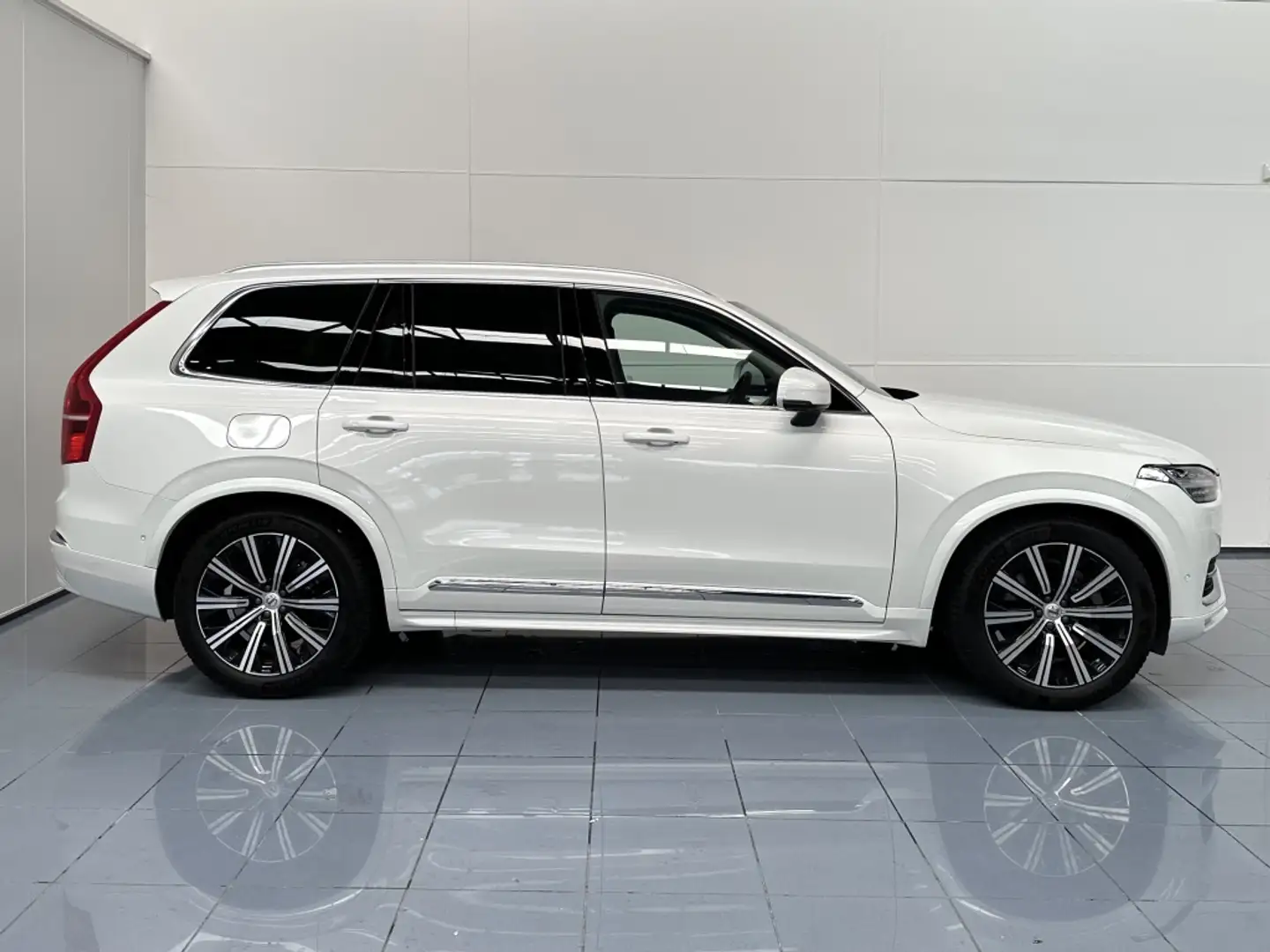 Volvo XC90 B5 Ultimate Bright AWD Aut. Bianco - 2