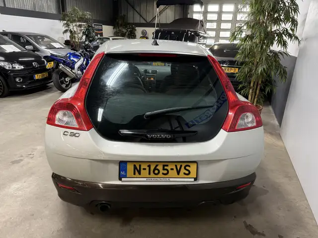 Volvo C30 view 5