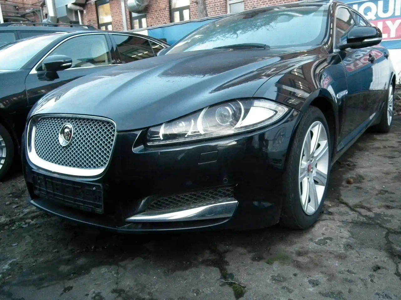 Jaguar XF