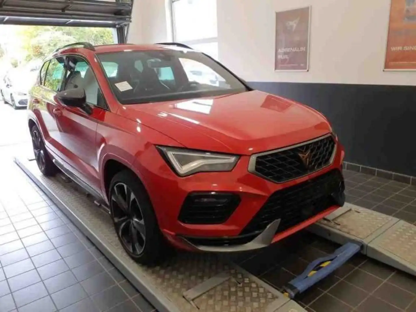 CUPRA Ateca VZ 2.0 TSI DSG 4Drive LED+NAV+ACC+BEATS+VC Rot - 2