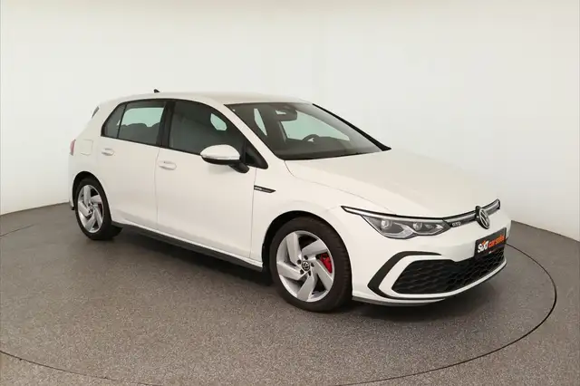 Volkswagen Golf GTD Golf VIII GTD ACC*NAV*RFK*SHZ*KeyLess*LED*PDC*LM