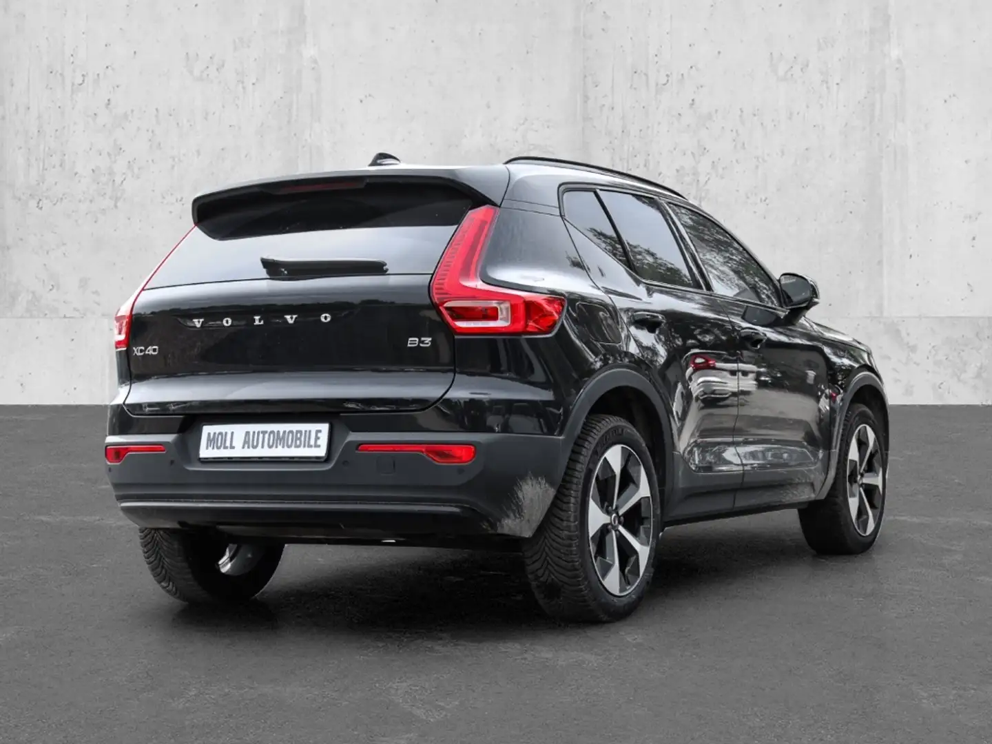 Volvo XC40 Plus Dark 2WD B3 EU6d digitales Cockpit Memory Sit Schwarz - 2