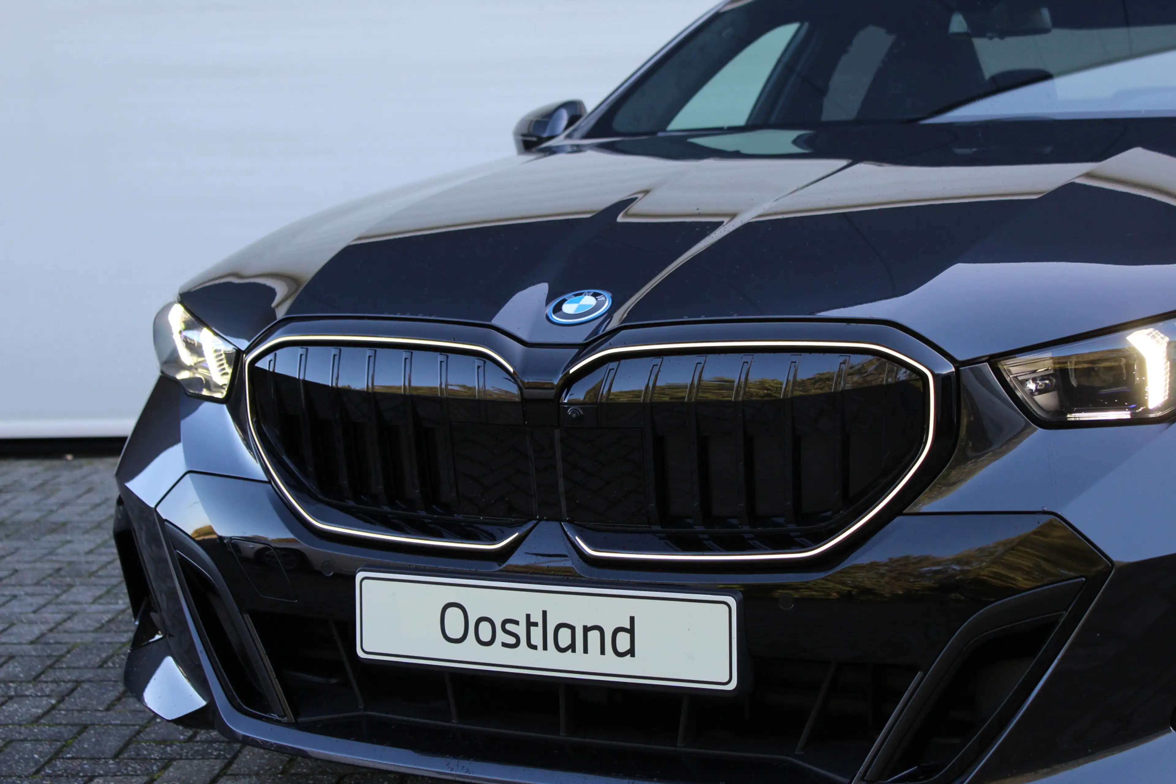 BMW 550 5 Serie 550e xDrive M Sport Automaat / Trekhaak / — photo 10