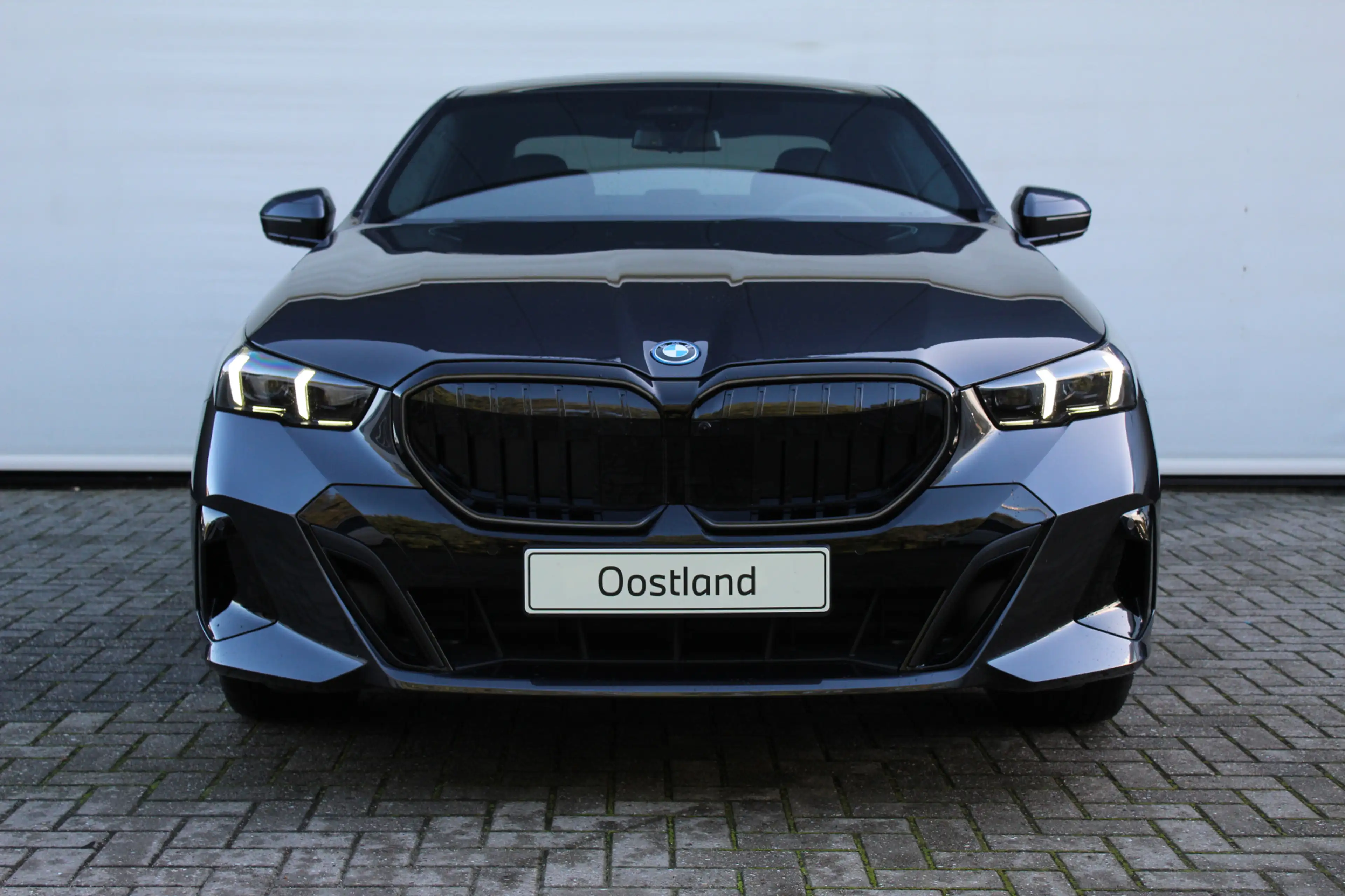 BMW 550 5 Serie 550e xDrive M Sport Automaat / Trekhaak / — photo 4