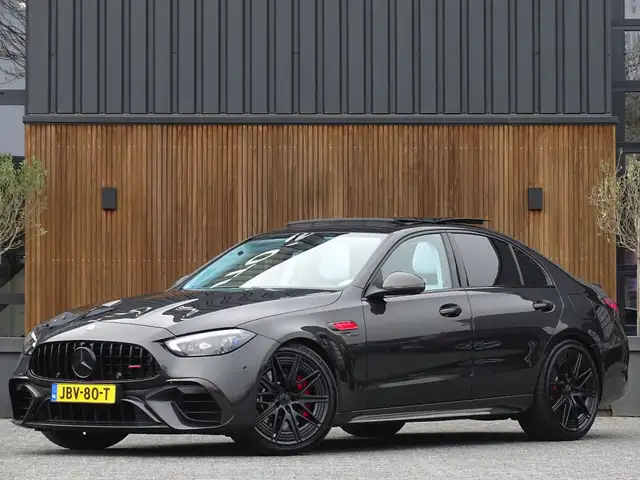 Mercedes-Benz C 63 AMG S E Performance 680PK NE / carbon