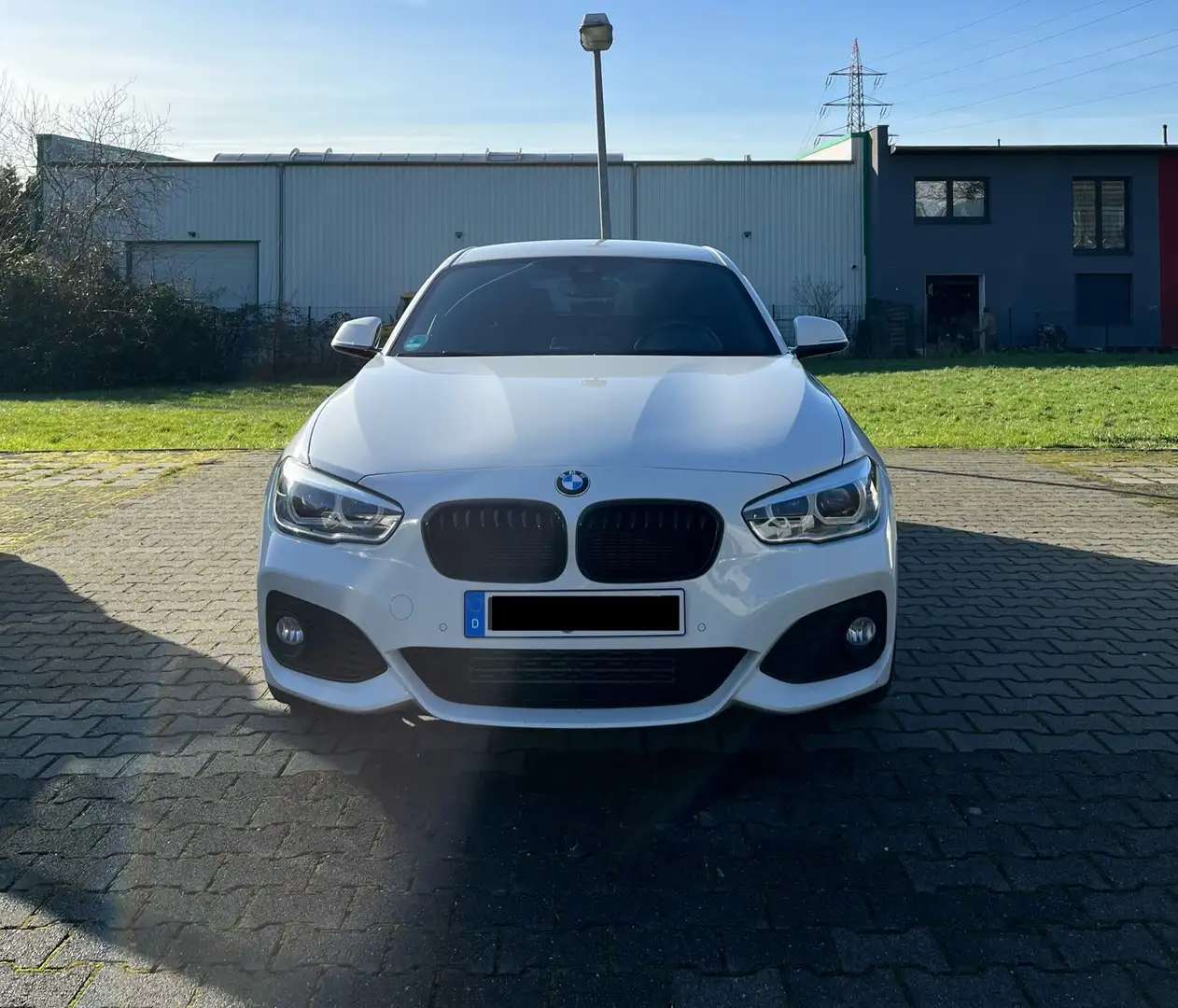 BMW 120 120d M Sport Shadow Edition HiFi H/K Navi PDC Weiß - 2