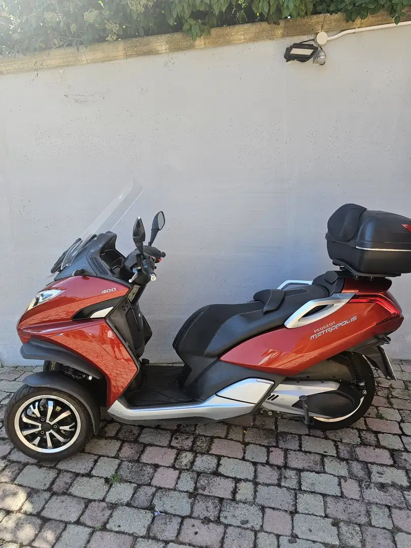 Peugeot Metropolis Piros - 1