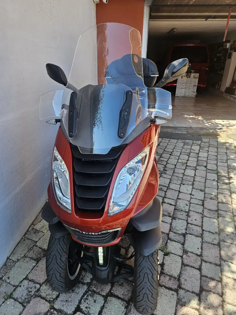 Peugeot Metropolis Rood - 2