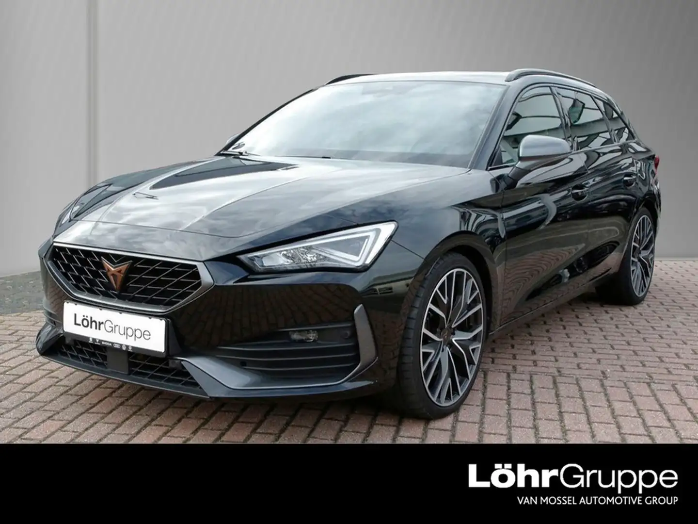 CUPRA Leon ST VZ 2.0 TSI 4Drive 19" Pano AHK BEATS Navi+VC... Schwarz - 1