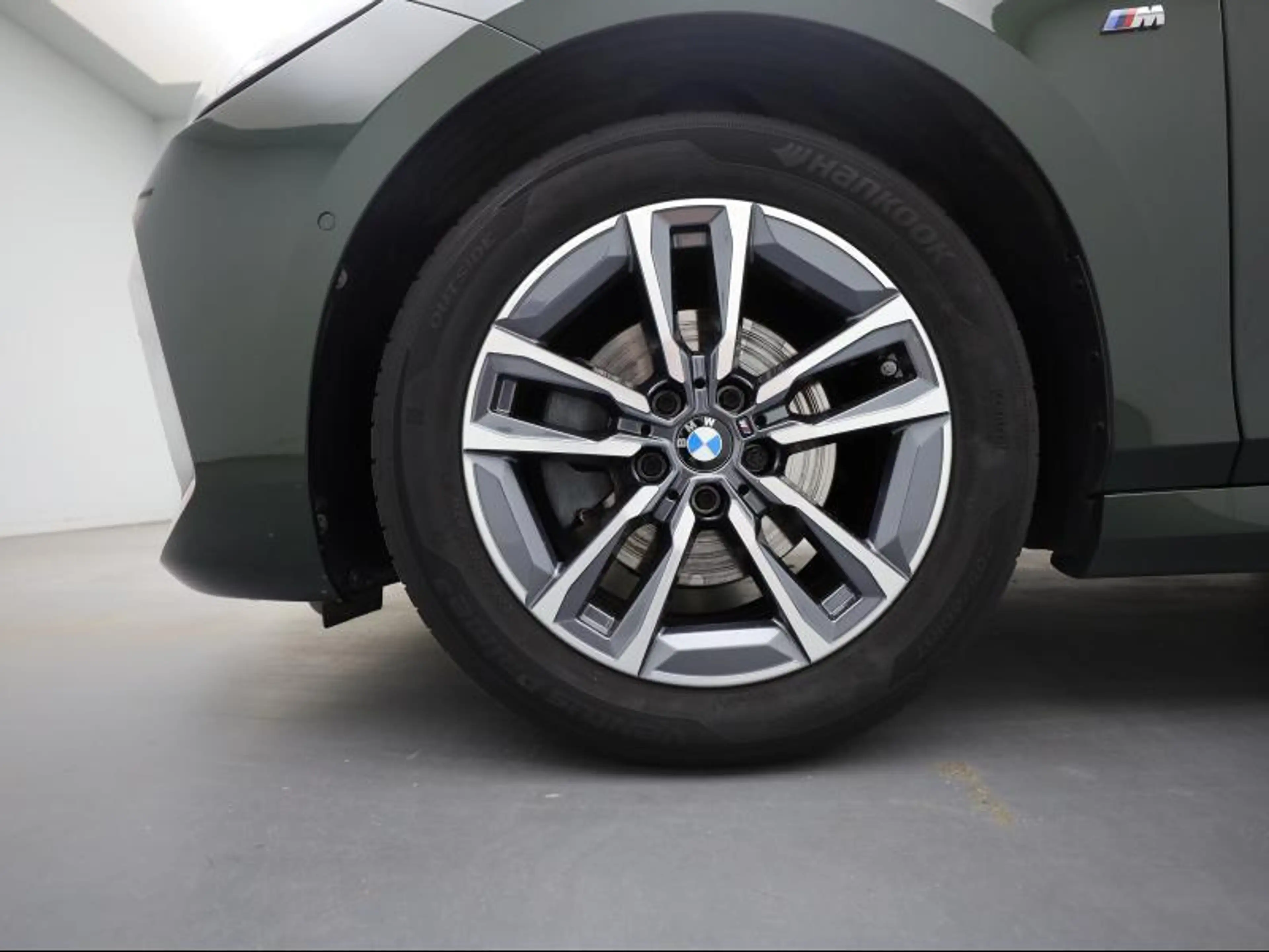 BMW 220 i - Active Tourer — photo 8