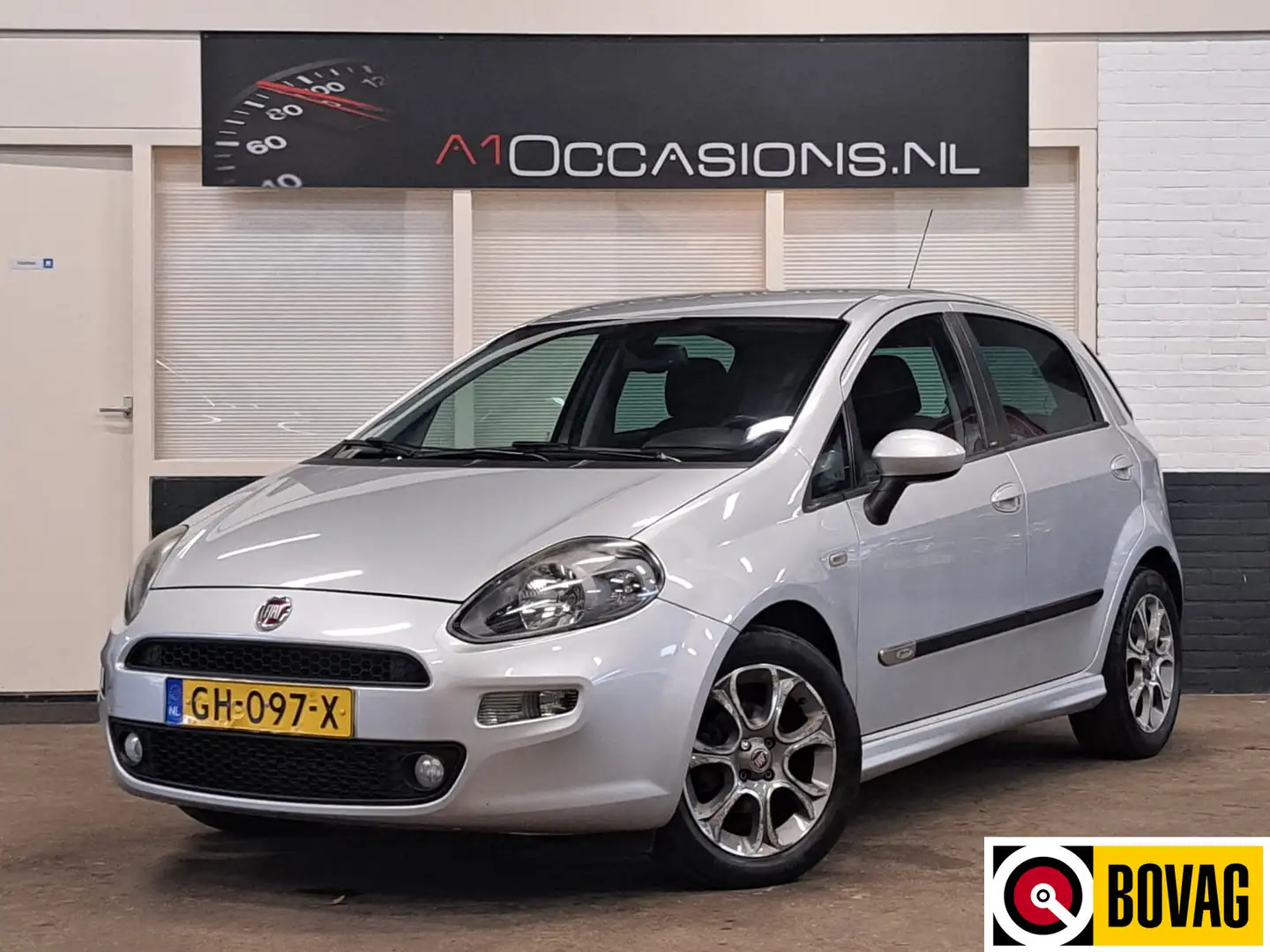 Fiat Punto Evo 0.9 TwinAir Lounge Grijs - 1