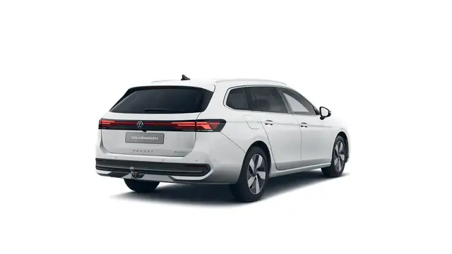 Volkswagen Passat view 6