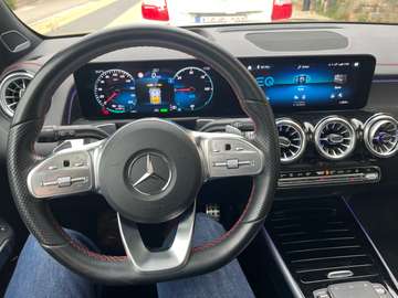 EQB 66.5 kWh 300 4-Matic AMG Line AMG Line