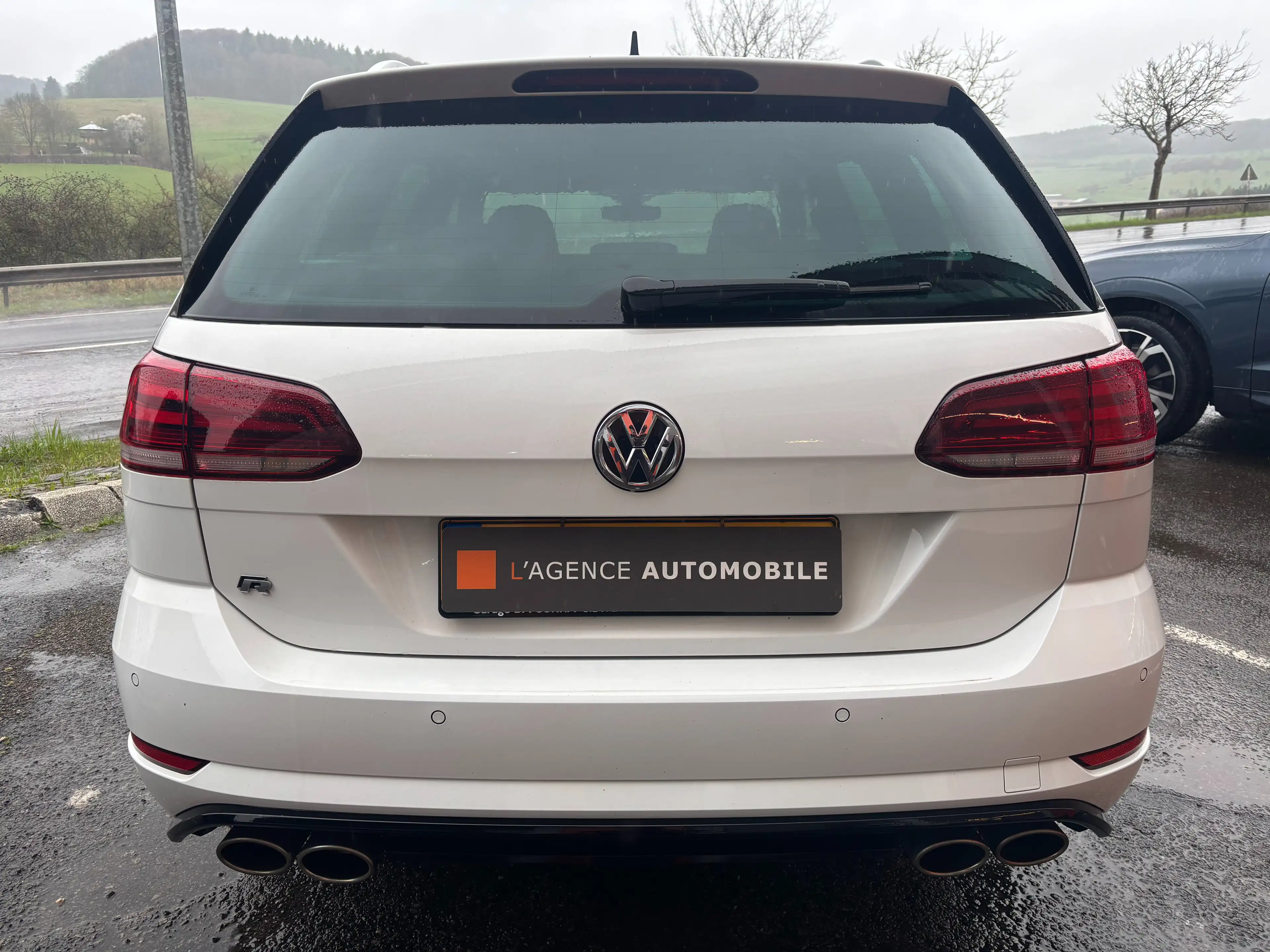 Volkswagen Golf R SW 2.0TSI 4MOTION DSG 300CH — photo 6
