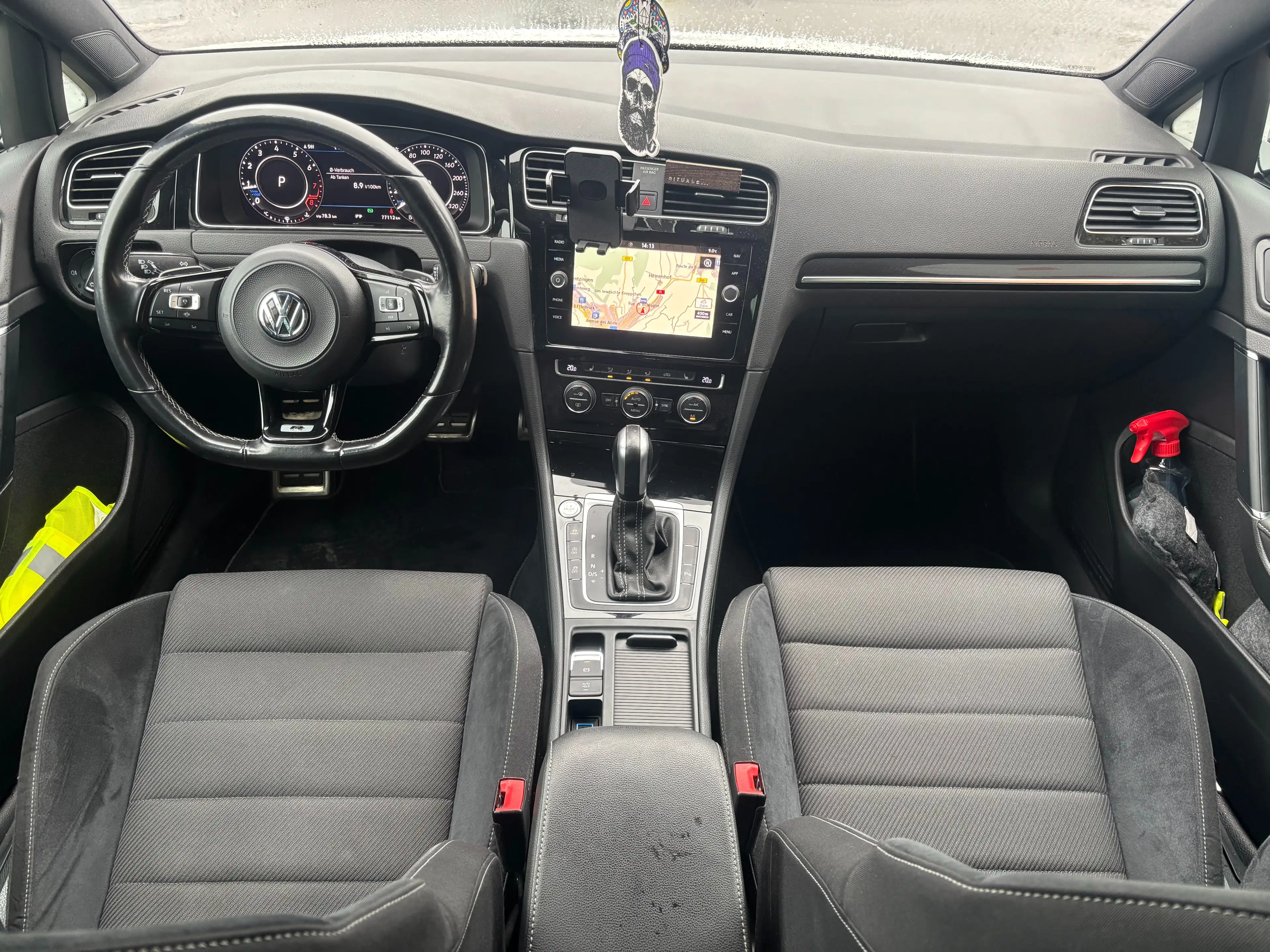 Volkswagen Golf R SW 2.0TSI 4MOTION DSG 300CH — photo 8