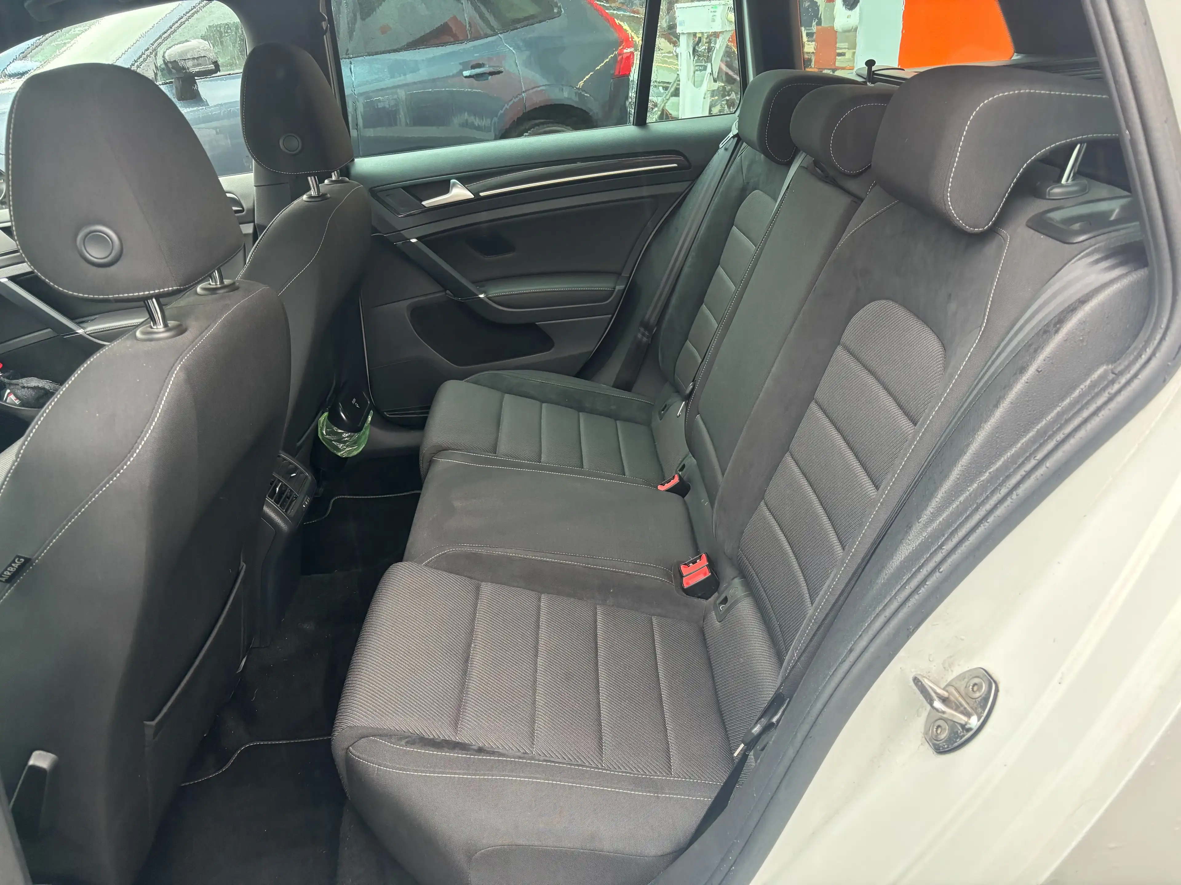 Volkswagen Golf R SW 2.0TSI 4MOTION DSG 300CH — photo 14