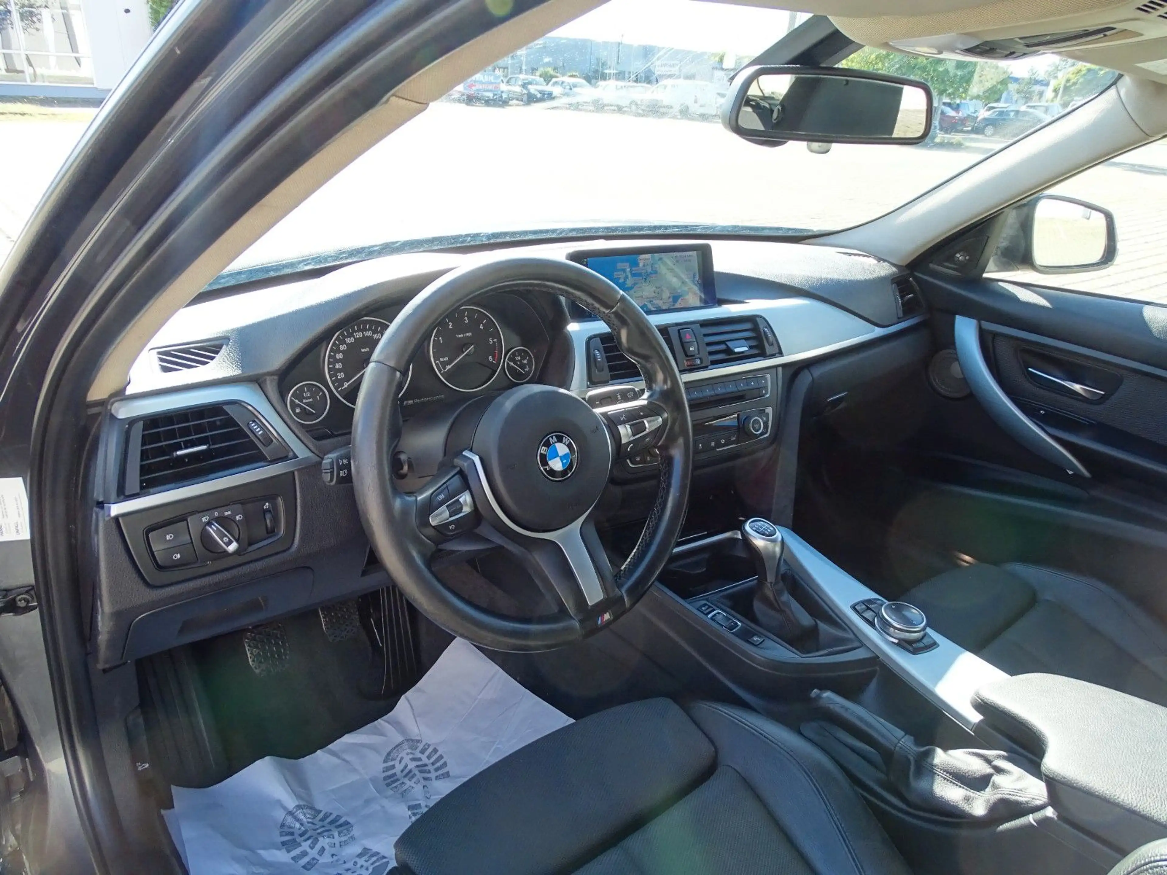 BMW 325 D Touring*M-PACKET*PANORAMA*TÜV NEU — photo 14