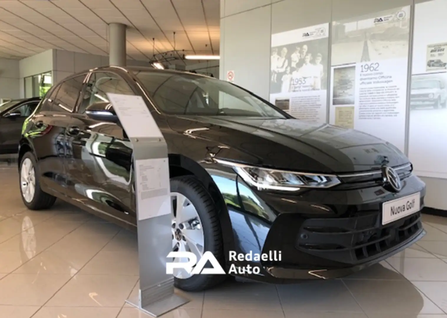 Volkswagen Golf 2.0 TDI 150CV DSG SCR Editon Plus Nero - 2