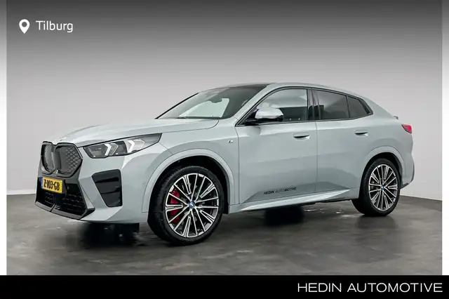 BMW iX2 xDrive30 65kWh | M Sportpakket Pro | M Adaptief on