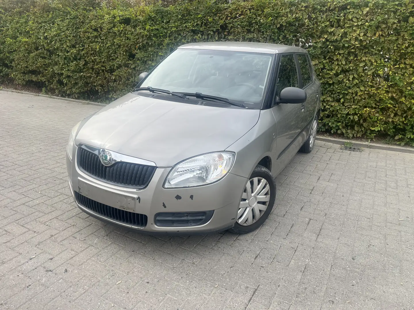 Skoda Fabia 1.2i essence - 1