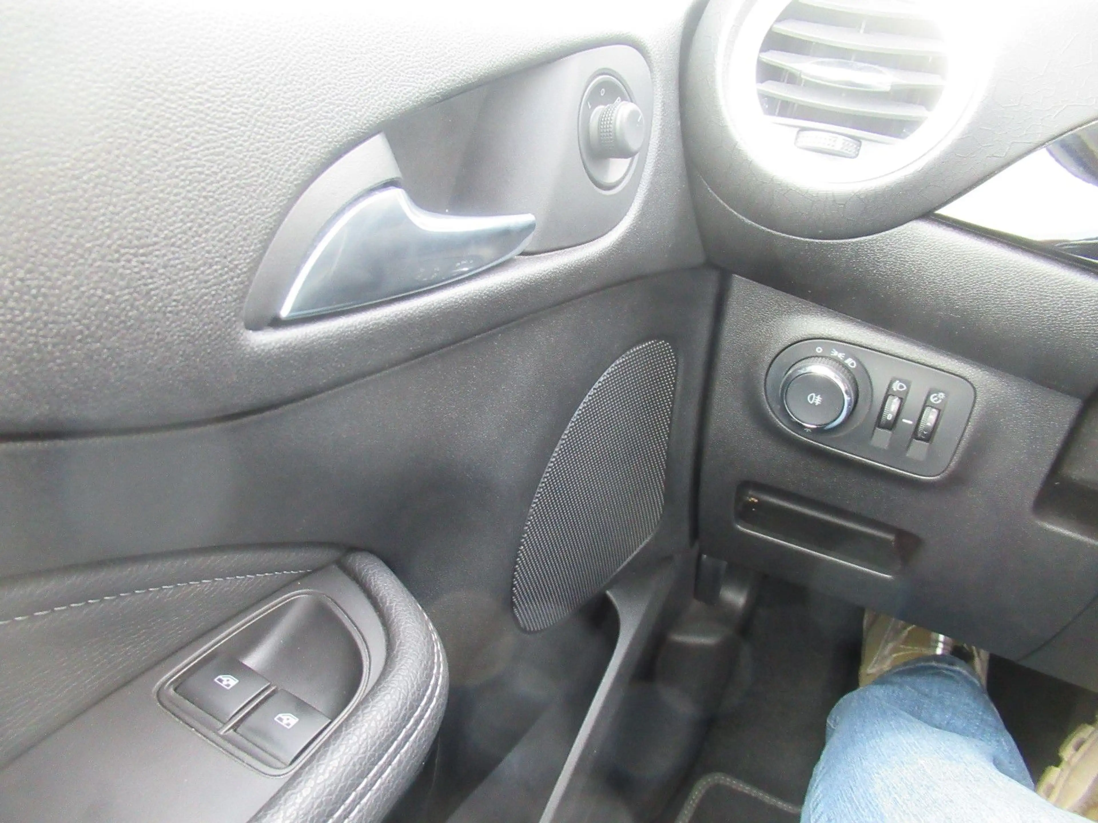 Opel Adam Topmodel KLIMA ALU SHZG PDC — photo 10