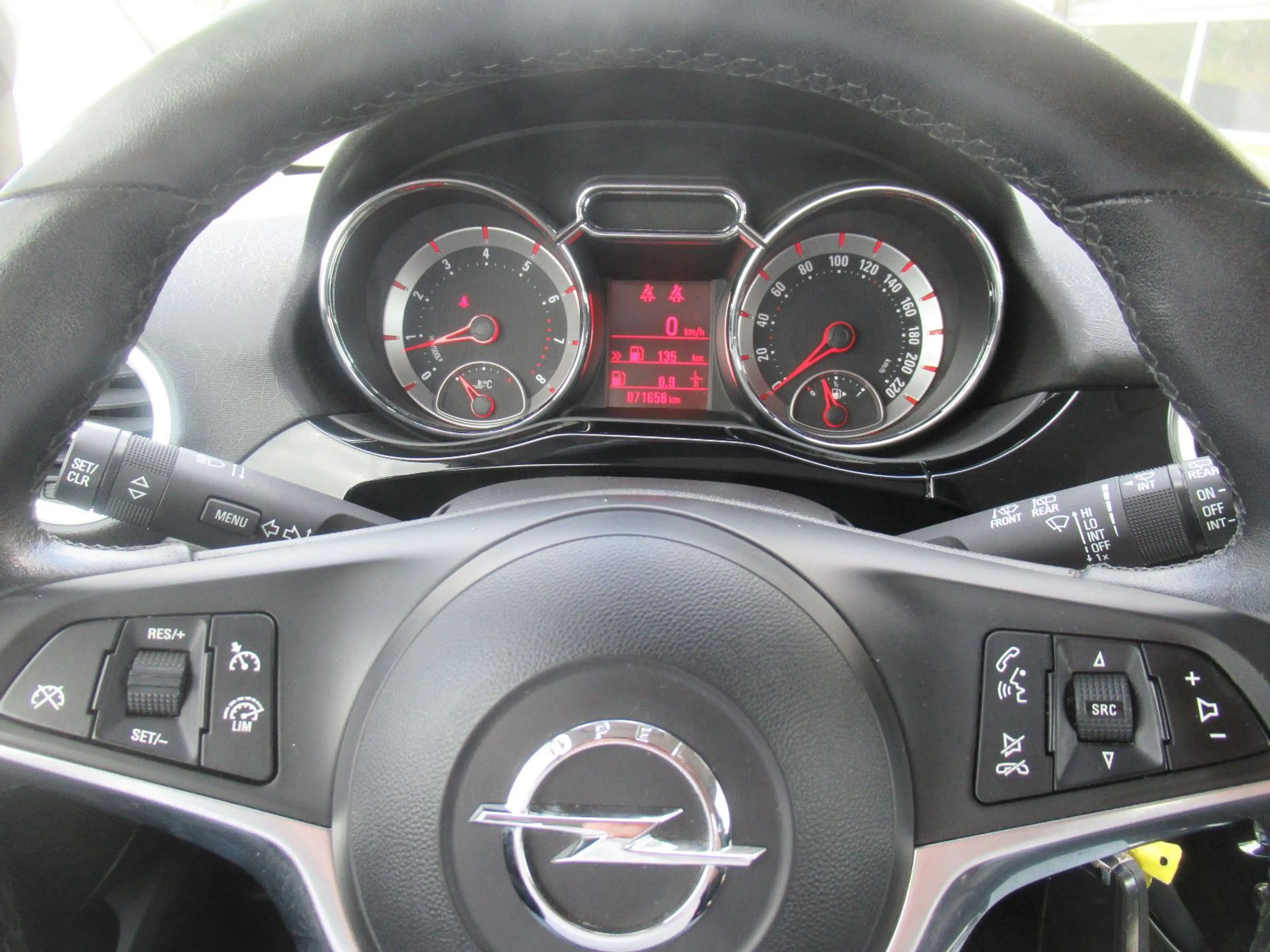 Opel Adam Topmodel KLIMA ALU SHZG PDC — photo 9