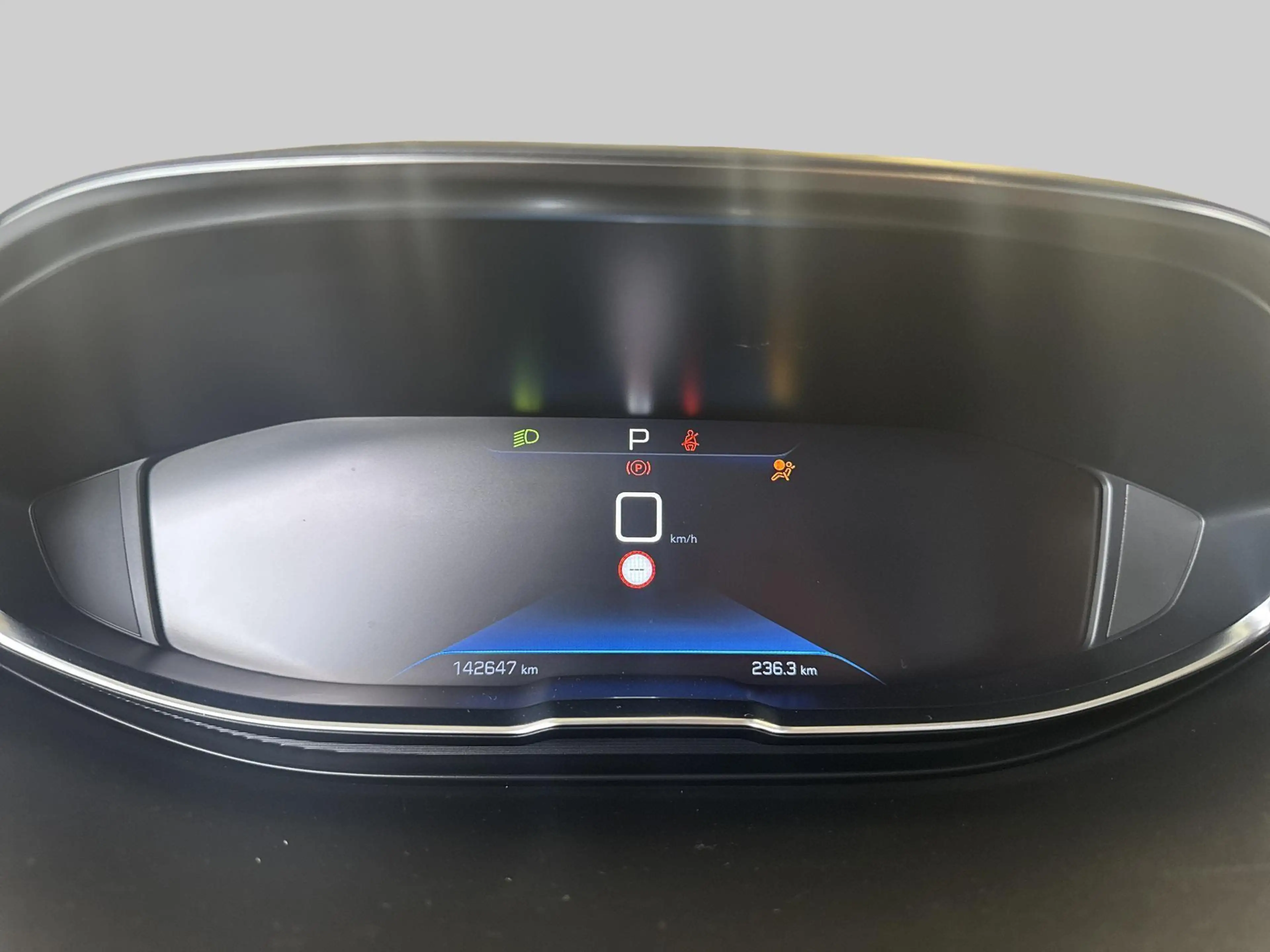 Peugeot 5008 1.2 PureTech Blue Lease Premium Avantage — photo 15