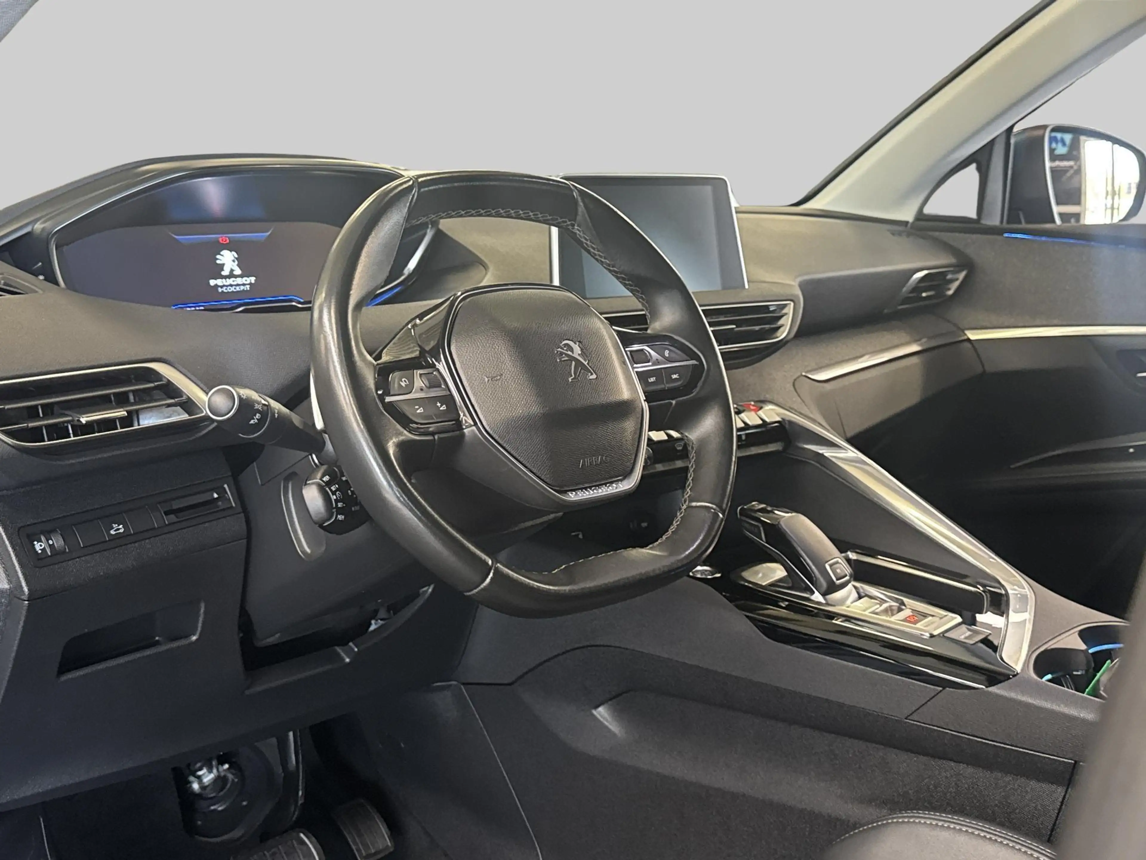Peugeot 5008 1.2 PureTech Blue Lease Premium Avantage — photo 4