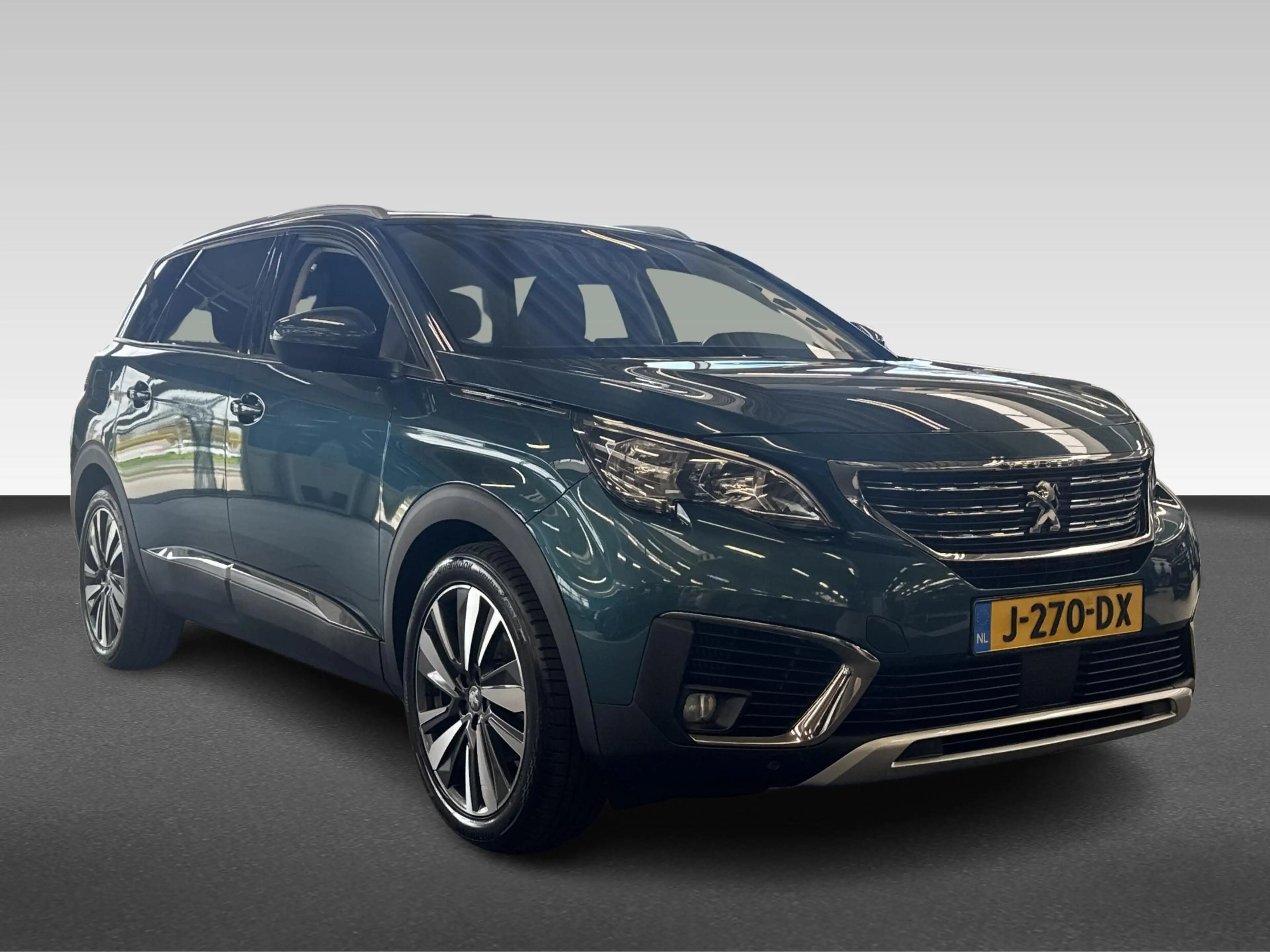 Peugeot 5008 1.2 PureTech Blue Lease Premium Avantage — photo 8