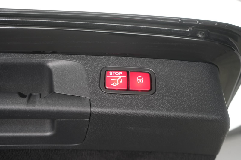 Mercedes-Benz E 300 d 4Matic T AMG Line AHK/360Kamera/Alcantar — photo 9