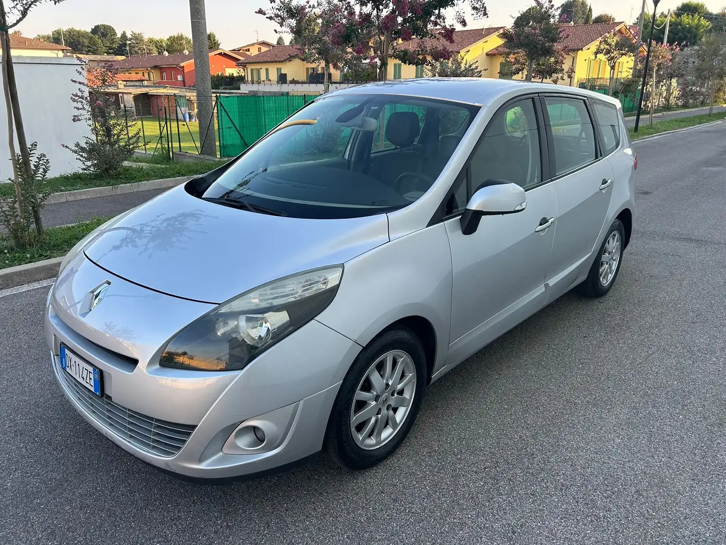Renault Scenic X-Mod 1.4 tce Luxe 130cv - 2