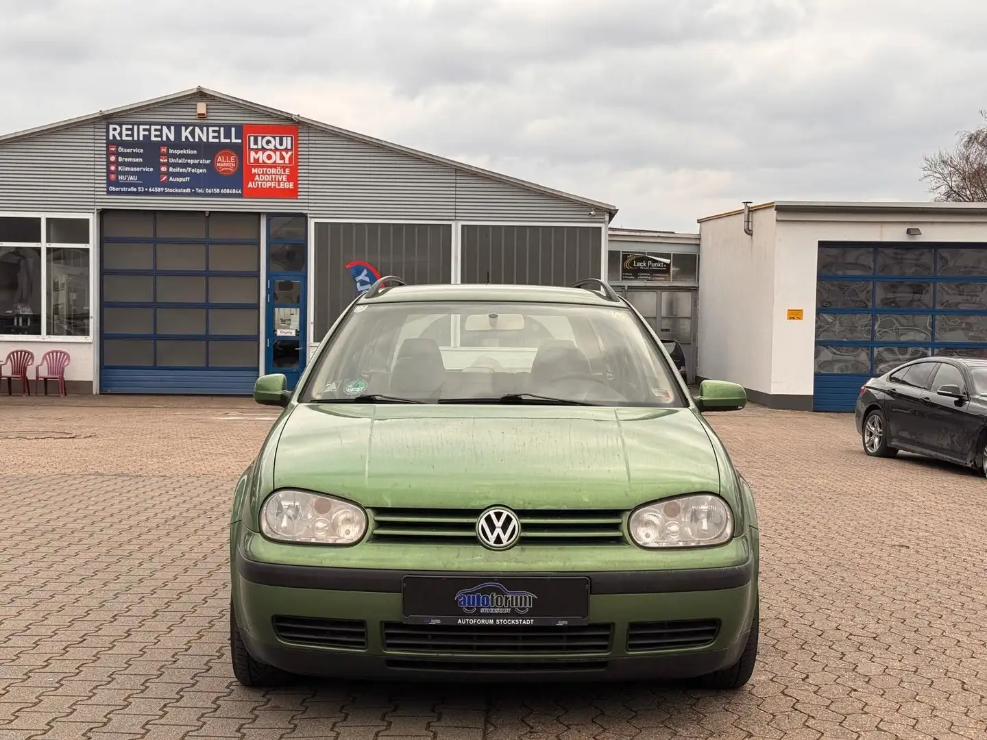 Volkswagen Golf IV Variant TÜV 04/2026 Grün - 2