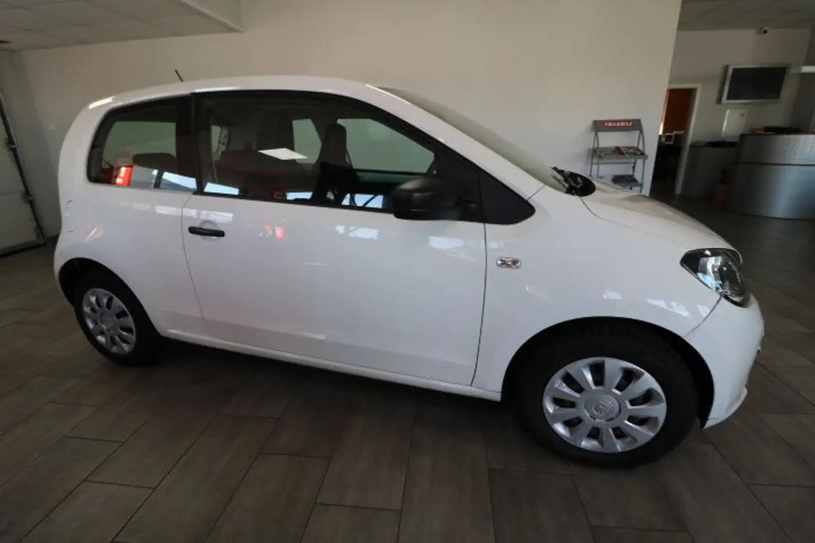 Skoda Citigo Active 1,0 TÜV neu Blanc - 2