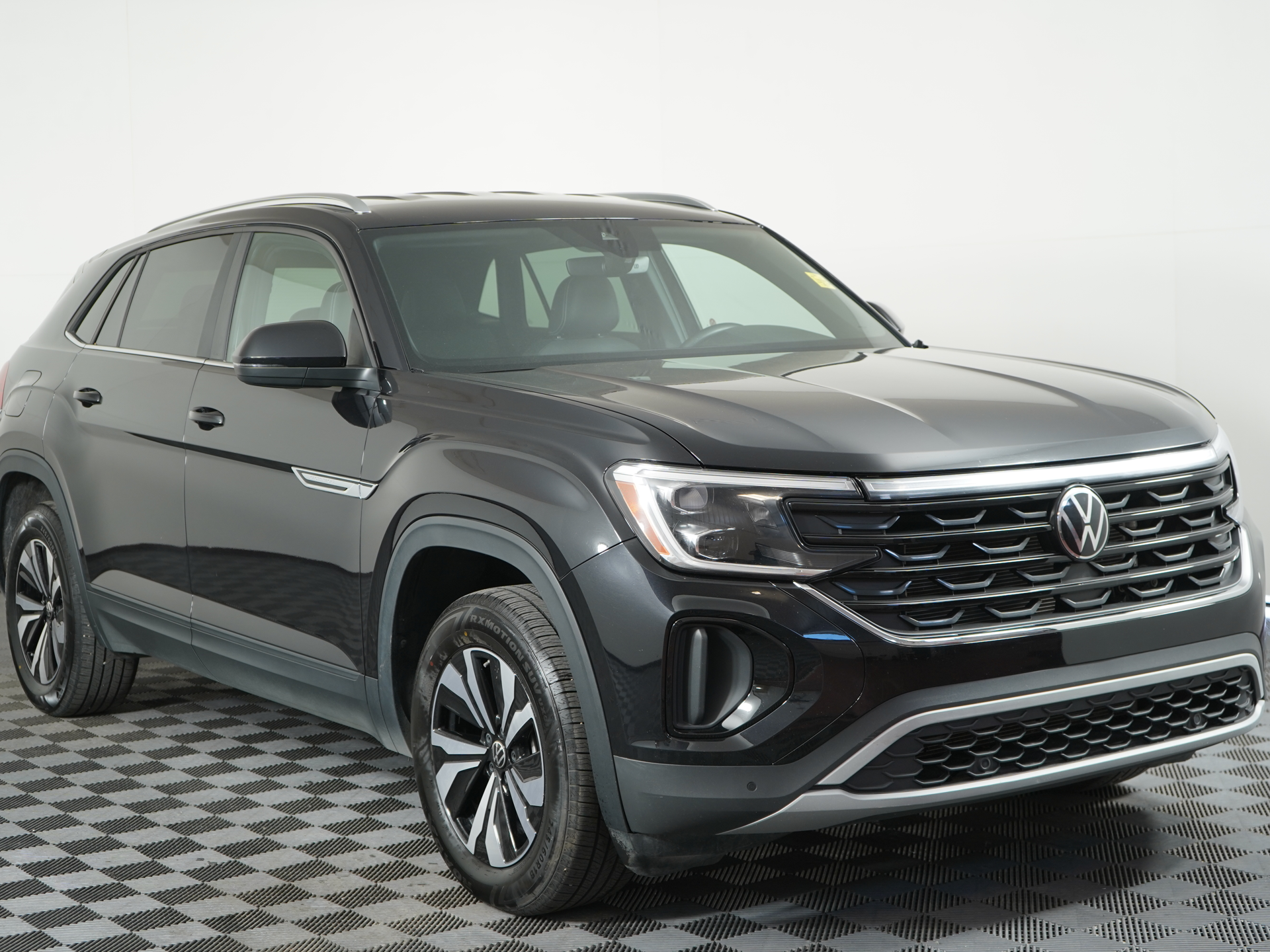 2025 Volkswagen Atlas Cross Sport