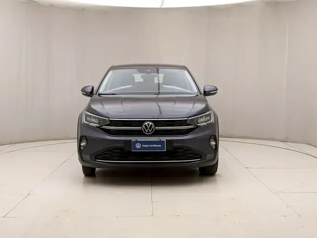 Volkswagen Taigo view 2