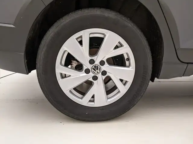 Volkswagen Taigo view 9