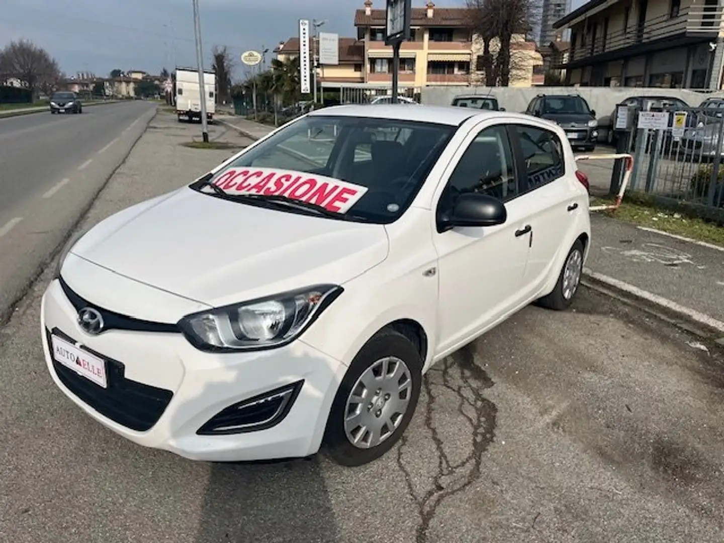 Hyundai i20 i20 5p 1.2 Gpl  OK NEOPATENTATO Bianco - 1