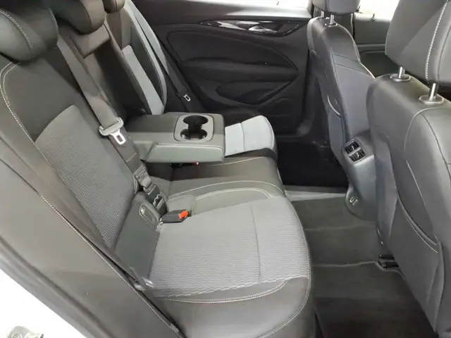 Opel Insignia view 14