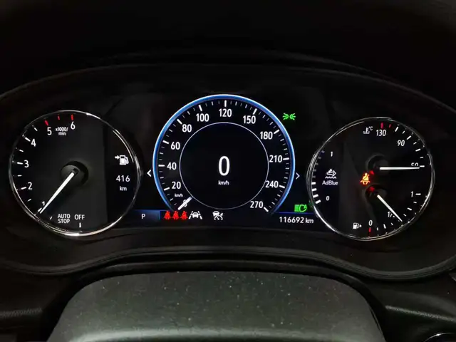 Opel Insignia view 11