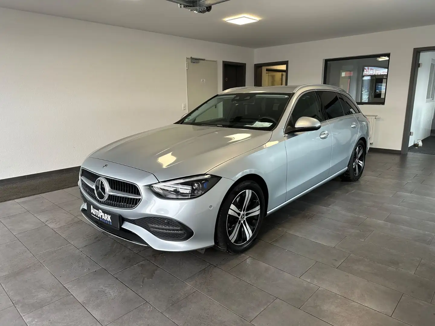 Mercedes-Benz C 220 T d Avantgarde*AHK*Digital Light* Срібний - 2