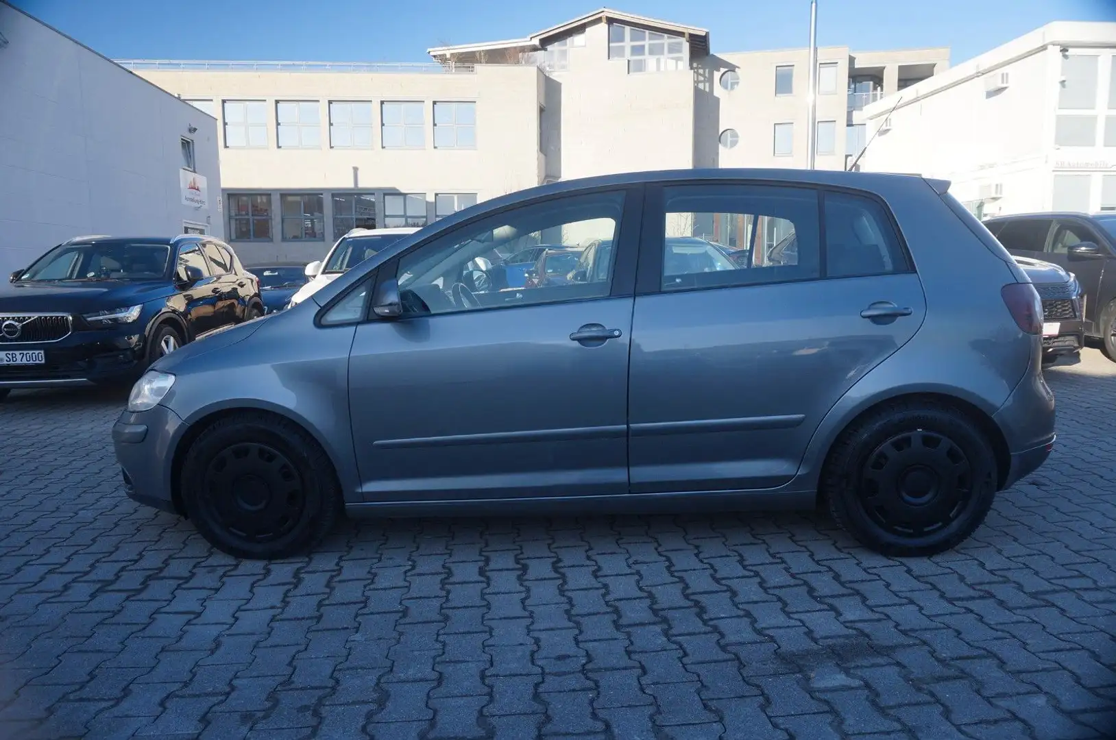Volkswagen Golf Plus V Tour*AC*SHZG*PDC*TEMP*XENON*TÜV-2026 Grau - 1