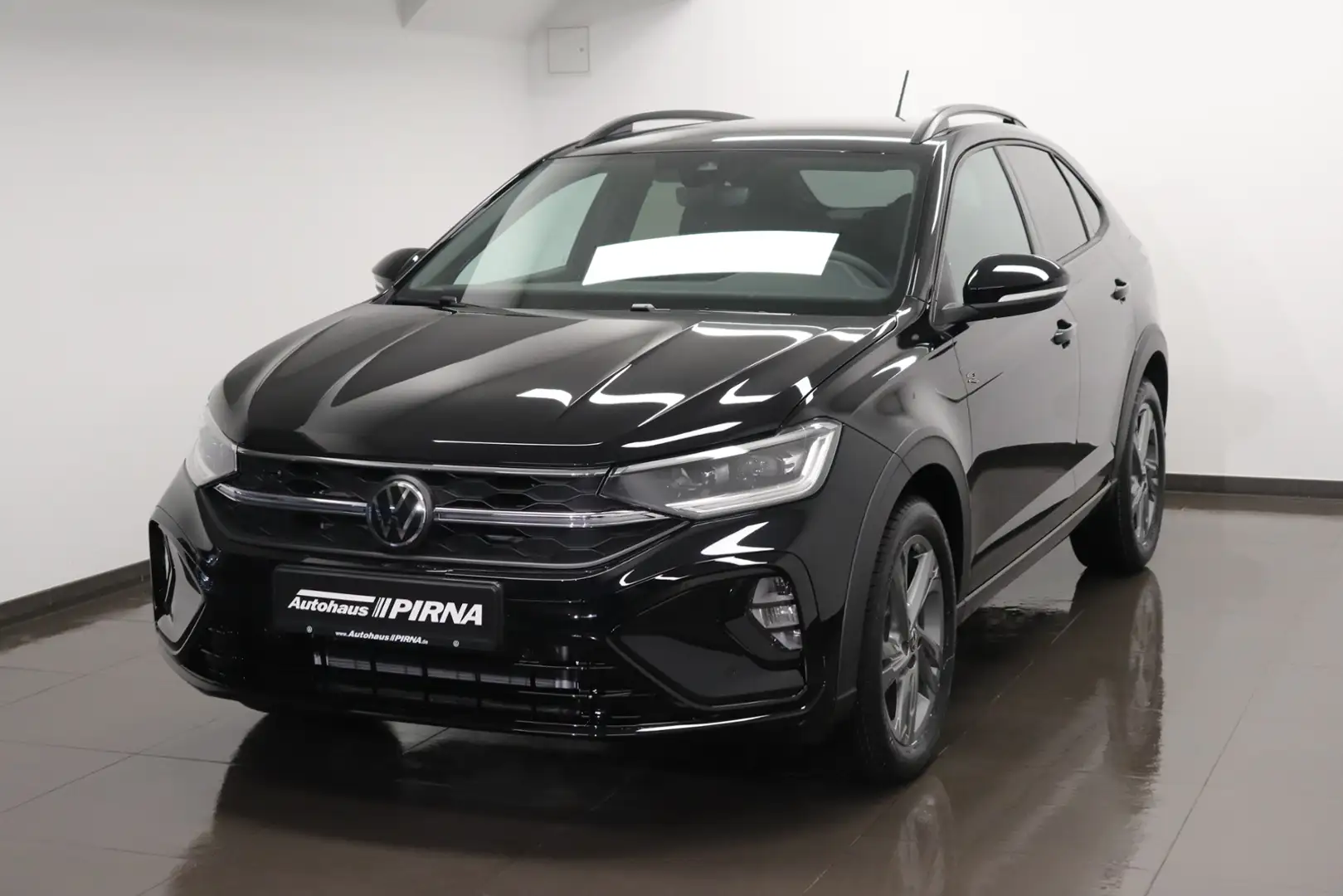 Volkswagen Taigo R-Line 1.5 TSI DSG#IQ.LIGHT&DRIVE#AHZV#NAV Schwarz - 2