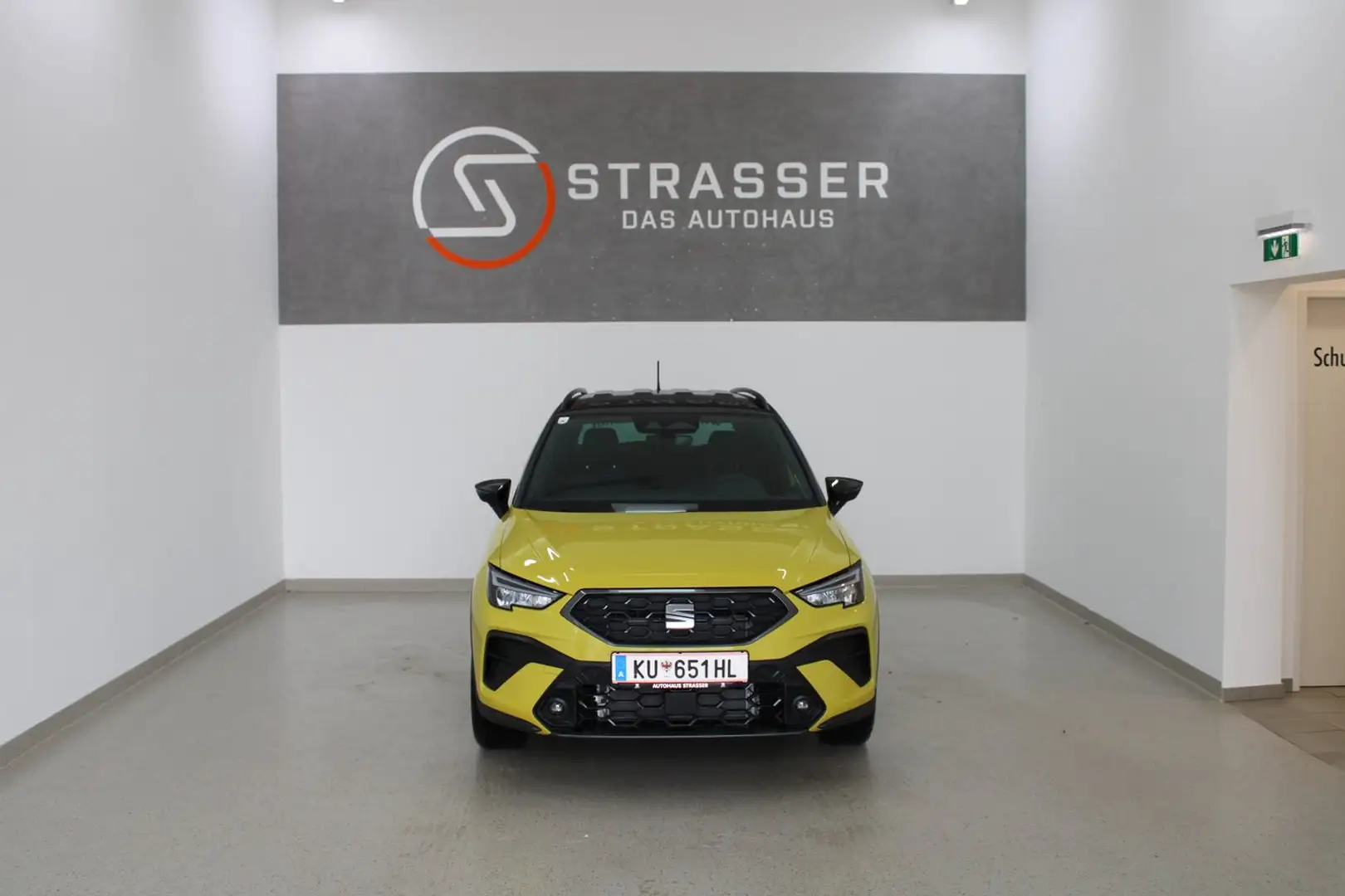 SEAT Arona Style Edition 1.0 TSI DSG Gelb - 2