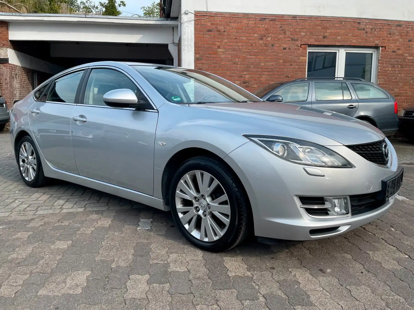 Mazda 6 Lim. Exclusive Sport*NEUTÜV*TEMPOMAT*SITZHEIZU Argent - 2