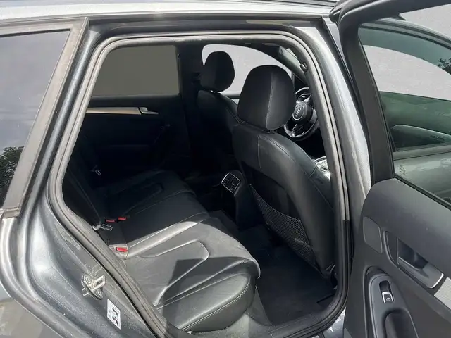 Audi A4 view 5