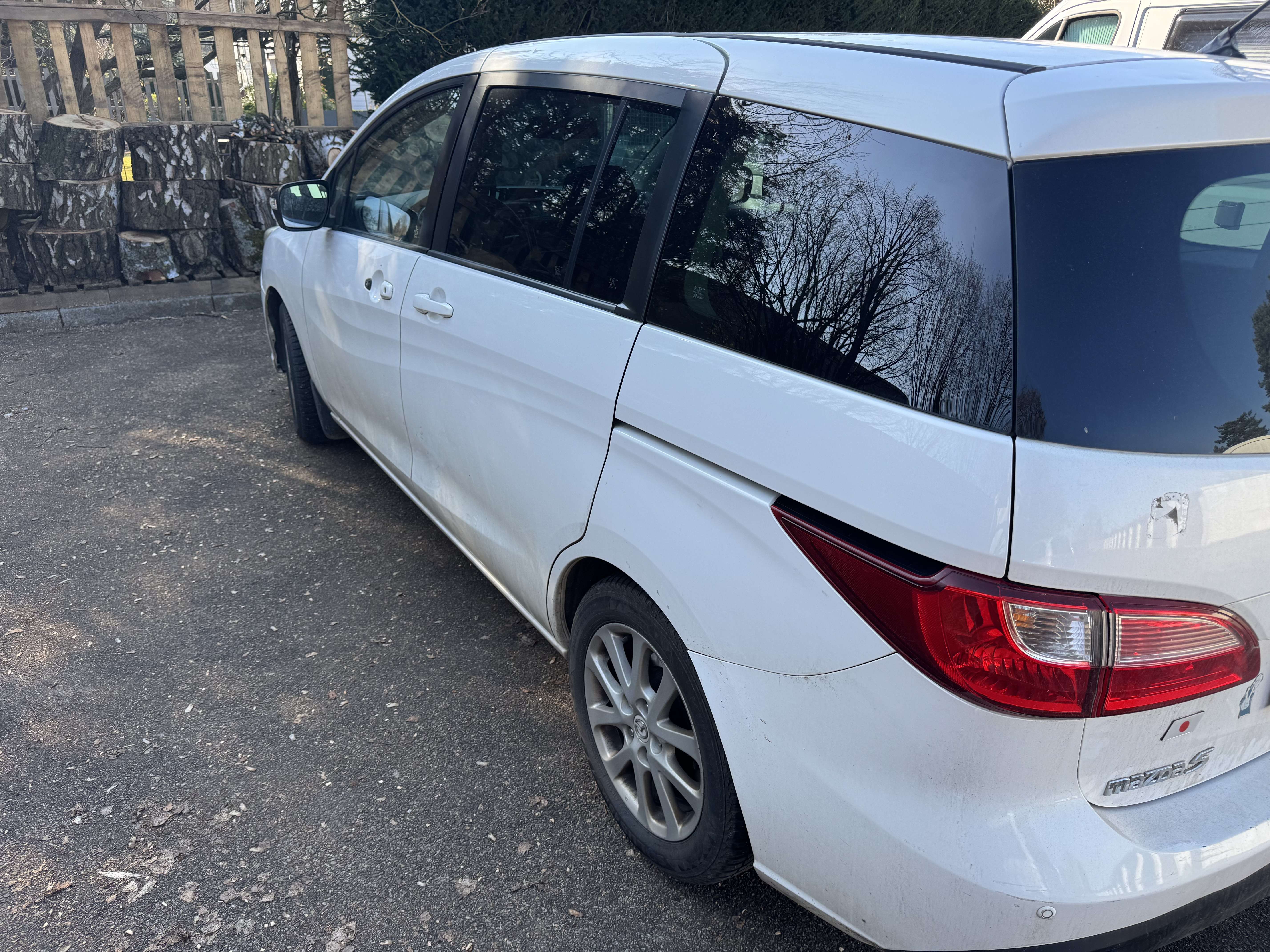 Second hand Mazda 5 2.0