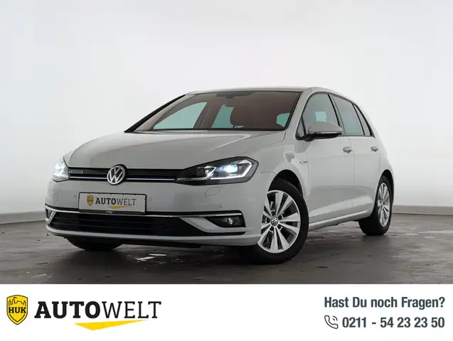 Volkswagen Golf Golf Comfortline 1.5 TSI LED+NAVI+PDC+SHZ+ACC+
