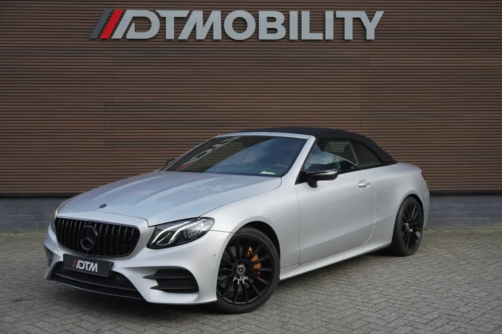 Mercedes-Benz E 350 Cabrio Premium Plus | Leder | Wide Screen | LED | Grijs - 2